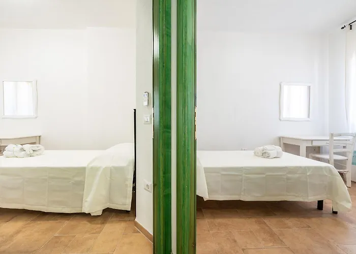 Guest house Euforbia Complex 3*