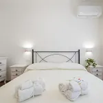 Pensión Euforbia Complex 3*